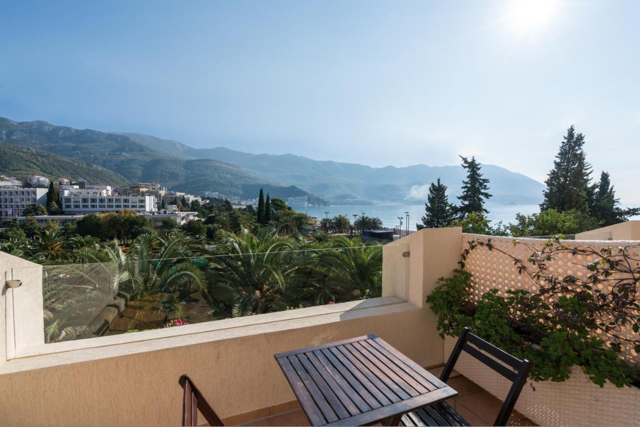 Iberostar Bellevue - All Inclusive Bečići Esterno foto